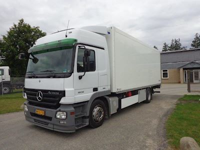 Jespersen I/S får MB Actros