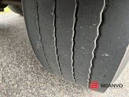 Fruehauf 13,6 mtr box - lodretstående lift Boks Trailer - 12
