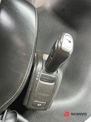 Volvo FM330 Closed box - 13