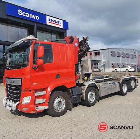 daf_cf_480_fax_container_system_crane