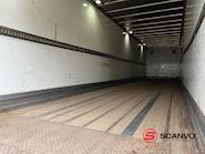 Fruehauf 13,6 mtr box - lodretstående lift Boks Trailer - 2