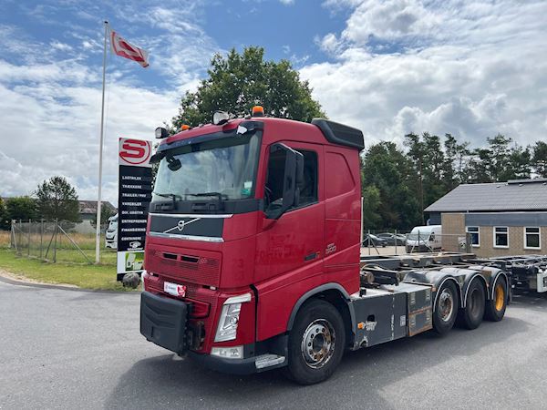 Volvo FH500 8x4 Tridempucher, Hejs