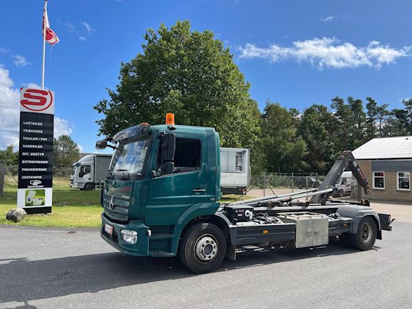 Mercedes-Benz Atego 1521, Hook System