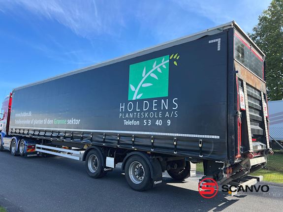 Krone 13,6 mtr gardin - lodretstående lift City - 1