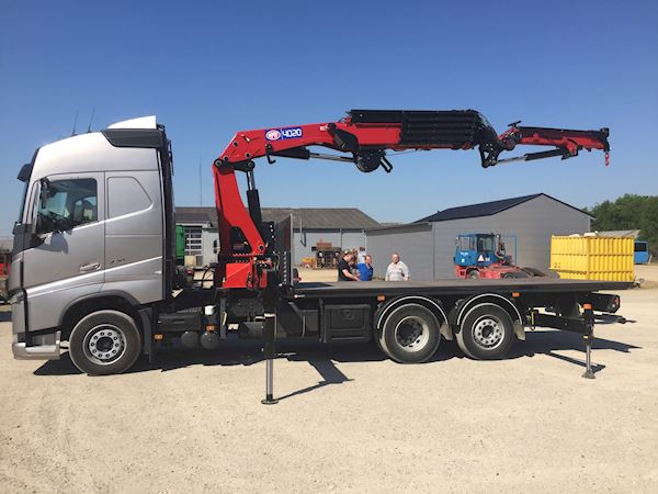 Volvo FH420 - HMF 4020K5 + Jib, Kran/Fast lad