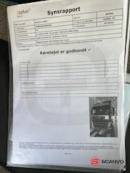 Volvo FM370 Tractor - 17