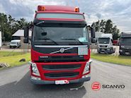 Volvo FM370 Tractor - 3