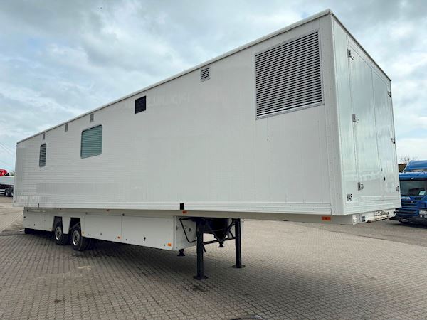 Smit Mammografi / hospital trailer, Udstilling