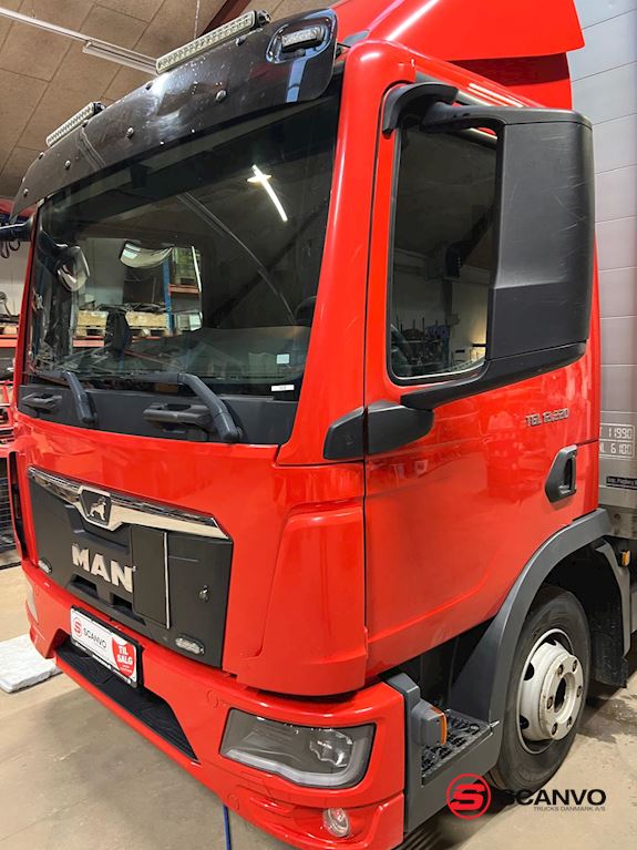 MAN TGL 12-220 BL Gardin - 1