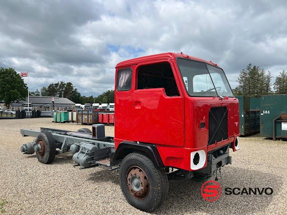 Volvo F89 6x2 Veteran - 1