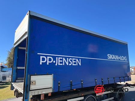 various_75_mtr_alu_fragtlad_-_zepro_z2500-150_ma_lift_curtains