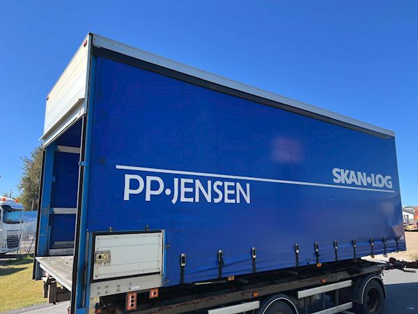 Diverse 7,5 mtr alu fragtlad - Zepro Z2500-150 MA lift, Gardin