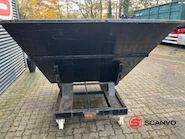 Intra Materialhantering AB Vip container 2050 ltr / 2,5m3 gaffellommer m/transport hjul Tip / vip container - 2