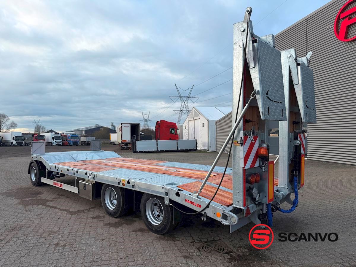 Hangler Hangler 3 axle machine/flatbed truck hanger - Scanvo Trucks Danmark A/S