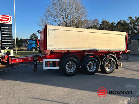 kel-berg_51_mtr_-_3_vejs_tip_-_aut_bagsmaek_kippanhanger