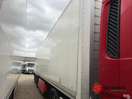 schmitz_136_mtr_dobbeltstock_alubund_boks_trailer