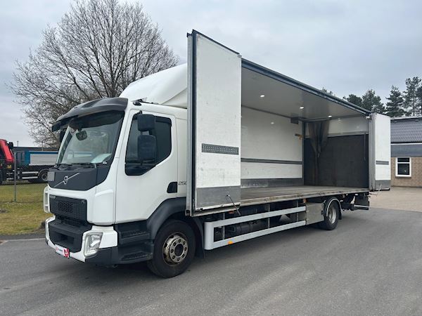 Volvo FL 16 ton 250HK, Fast kasse