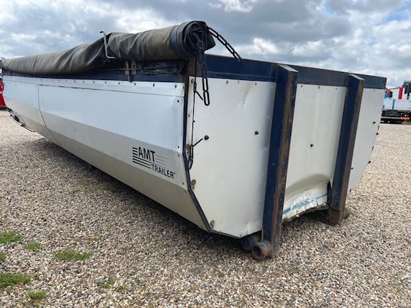 MTDK SR5813 rundbue, Isoleret asfalt