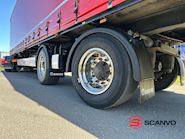 Krone 13,6 mtr gardin - lodretstående lift City - 2