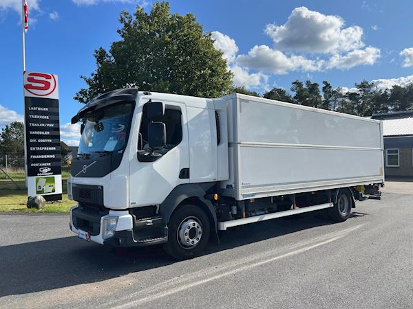 Volvo FL 250 16 ton, Fast kasse