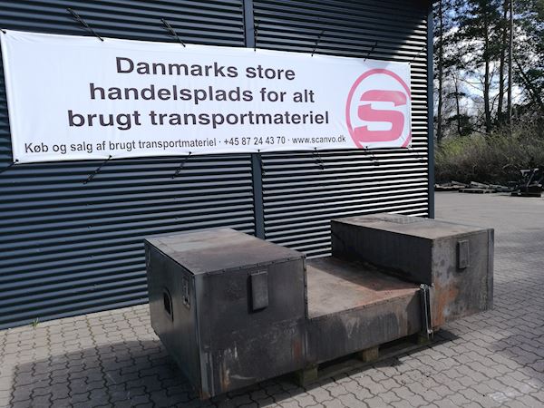 Verschiedene Gennemgående værktøjskasse fra Scania, Zubehör
