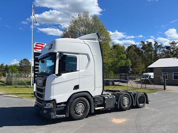 Scania R500 A 6x2/4 LB mega, Trækker