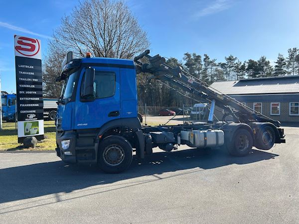 Mercedes-Benz Antos 2546 L, Abroller