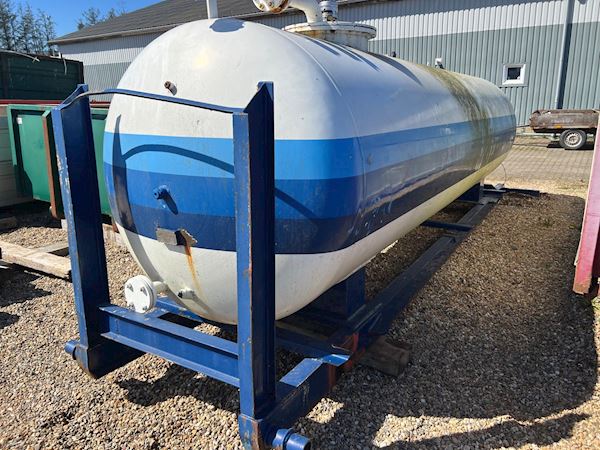 Diverse 8000 ltr Ståltank, Tankopbygning