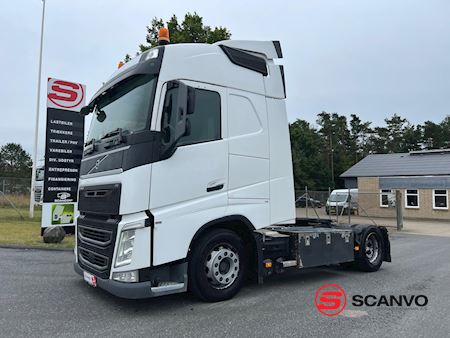 volvo_fh460_4x2_x-low_mega_traekker