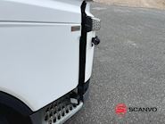 Volvo FH460 4x2 X-low mega Tractor - 10