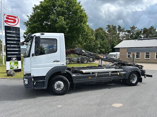 Mercedes-Benz Atego 1224 L, Hejs