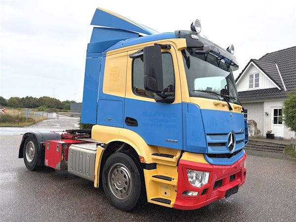 Mercedes-Benz Actros 1836 4x2 LS, Trækker